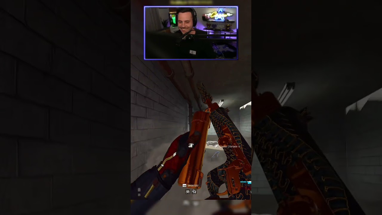 Насколько сильно этот парень зол по шкале от 1 до 10? 