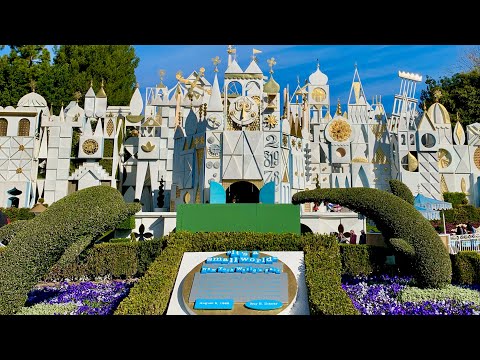 Disneyland It's Small World Disneyland January 2020