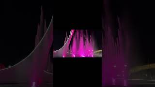 Яркое шоу фонтанов Сочи Олимпийский парк