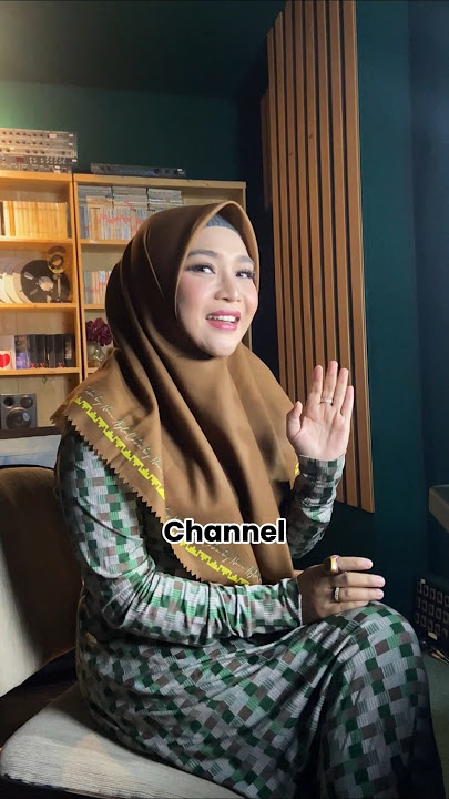 Dengarkan 'Natawassal Bil Hubabah' dari Novi Ayla dan rasakan damainya cinta Rasulullah #shorts