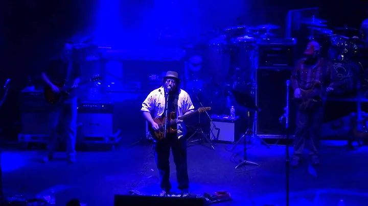 Moe. w/Aaron Maxwell & John Medeski - Into The Mys...