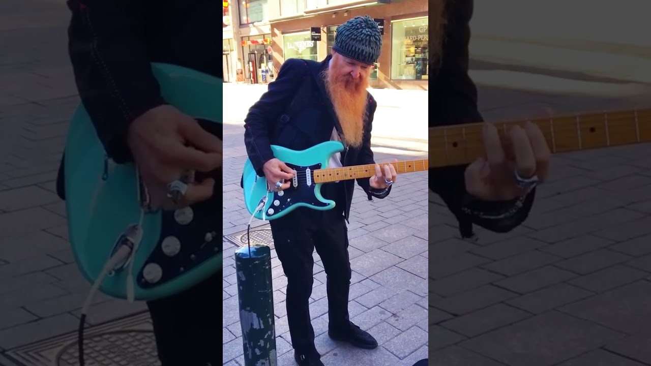 Nobody Realized This Guitar Legend Was Right There... 🤯🎸