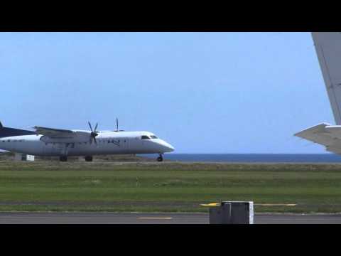 NZ8803 landing at New Plymouth Airport (NPL) from Auckland on 30 October 2010. ZK-NET (Q300)