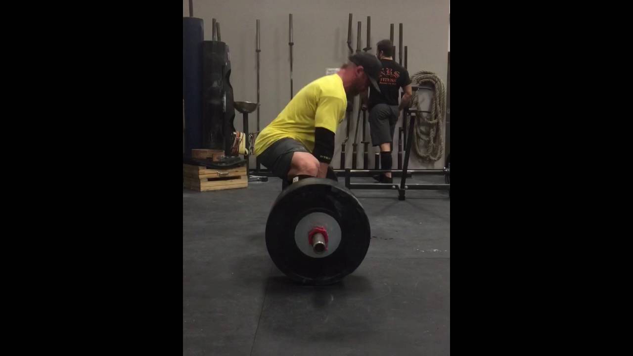 Wk6 Day2, Triphasic Medium Lower, 3x6 3's isometric: 315