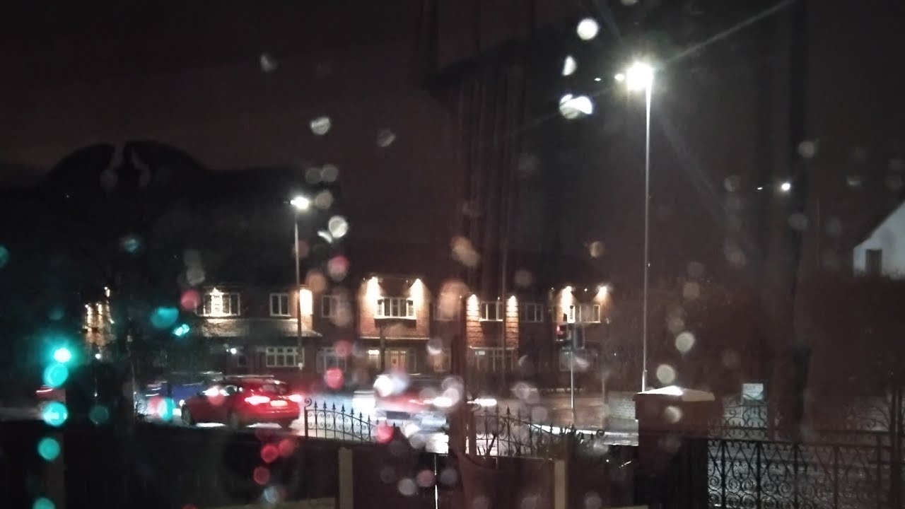 Rainy morning..Keep warm everyone 🥰🥰