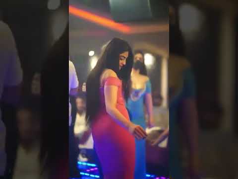 Saudi Arabia girl dance