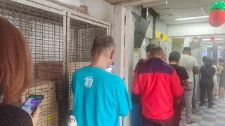 LONG QUEUE FOR TOTO $12 MILLION ANG BAO DRAW