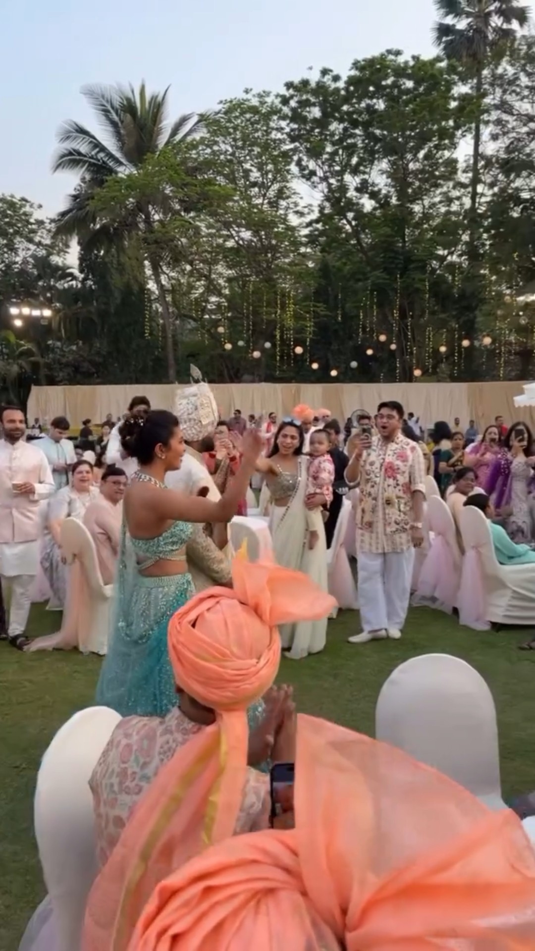 Priyanka Chopra HAPPILY brings brother Siddharth at the wedding mandap ? #shorts #priyankachopra