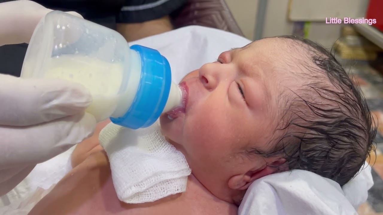 How to Feed Infant Gently 🍼👶 | Safe & Calm Baby Feeding Technique #InfantCare #BabyFeeding 