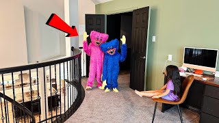 Surprising My Son With A HUGGY WUGGY & KISSY MISSY Costume! 🤩