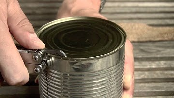 How to open a can with a pocketknife