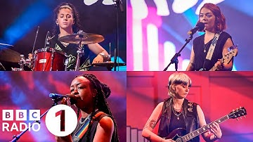 Uninvited - Just For Me (Pinkpantheress cover) BBC Introducing Live Lounge