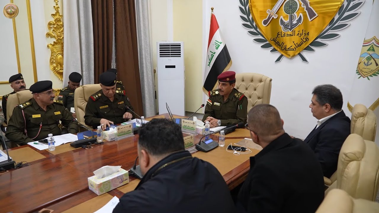 رئيس أركان الجيش يترأس أجتماعاً لتطوير عمل مستشفى الحسين العسكري