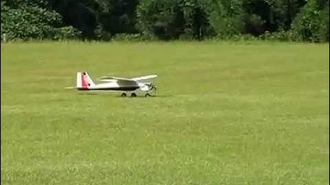 SIG Kadet LT 40 ARF - Model Aviation Magazine video no.2