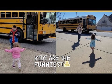 Girl Waits To Hug Big Brother Every Day School Bus Arrives