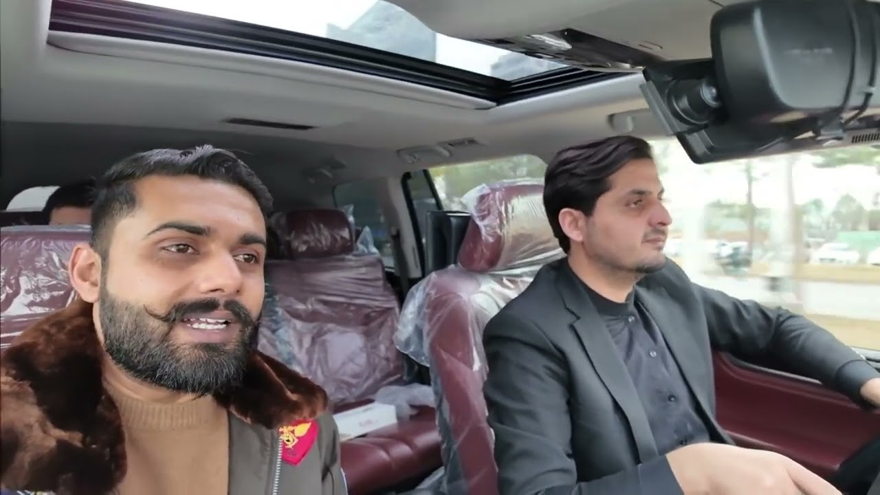 5 Sec Challenge with Sales Team 🔥 & Casual Podcast on Islamabad’s Highest Rooftop! | Aj Ka Epic Vlog