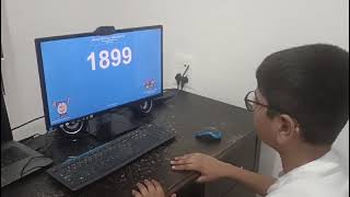 Human Calculator Aaryan Shukla demonstrating lightening Flash Anzan skills