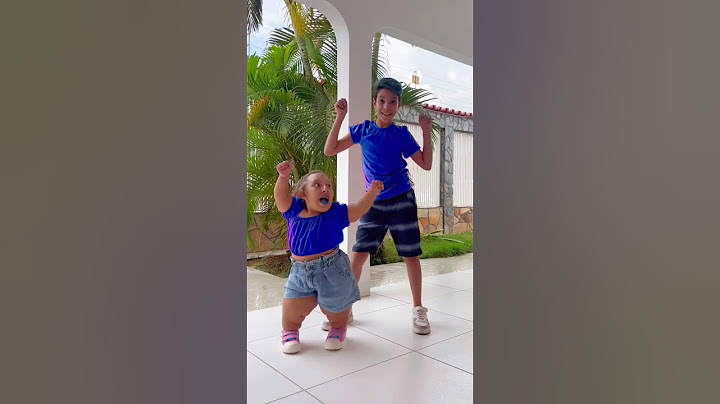 Dancinha Trend com MC Divertida e Henrique #shorts - Clau Santana