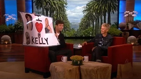 Kyle Chandler on Kelly Clarkson's Crush