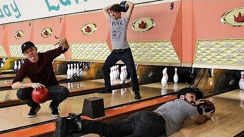 OVERNIGHT IN A BOWLING ALLEY!!! (DO NOT TRY THIS! ...