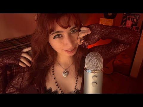 ༺⛧chica gotica te consuela dandote besitos y susurrandote ༻♰ ASMR
