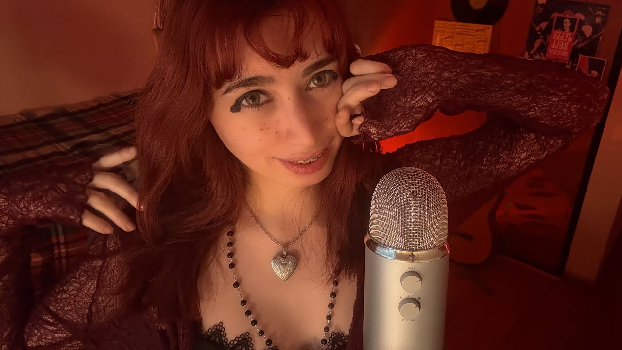 ༺⛧Готическая девушка утешает тебя, целуя тебя и шепча на ухо ༻♰ ASMR