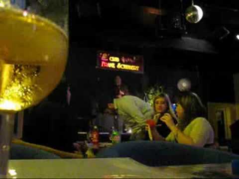 She - Elvis Costelo - Karaoke - Chico Vargas inter...