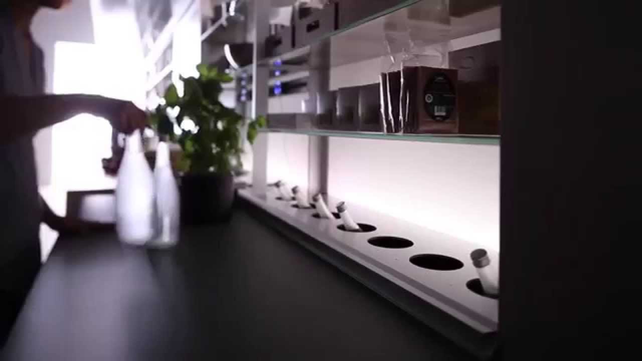Valcucine New Logica System ITA - YouTube Valcucine New Logica System ITA - YouTube