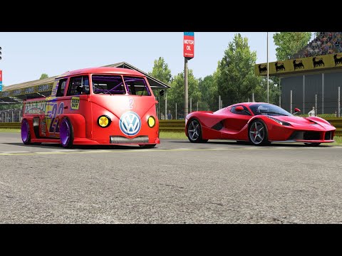 Volkswagen T1 Transporter LM917K vs Ferrari LaFerrari at Monza Full Course