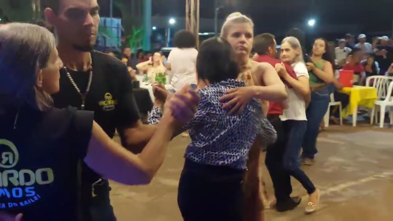 Xote ao vivo no Resenha em Nova Monte Verde-MT