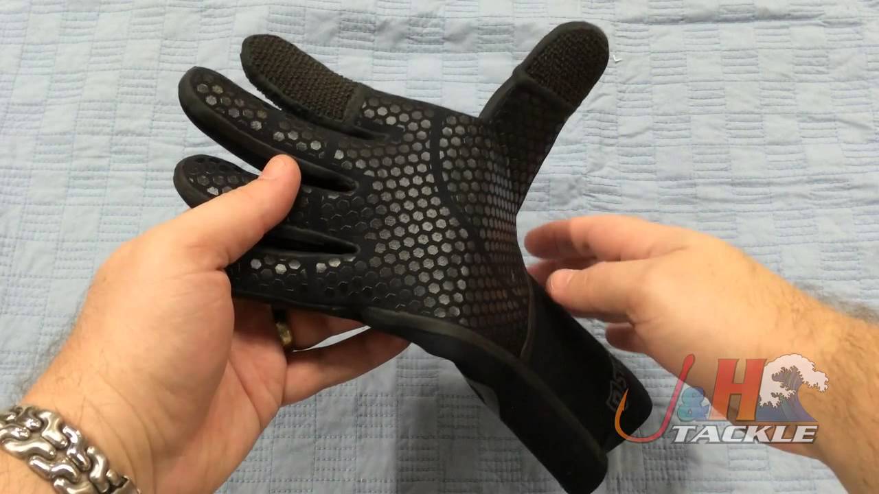 Stormr Cast Neoprene Fishing Gloves