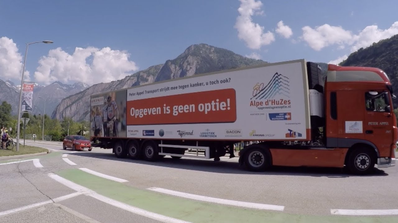 Aankomst vrachtwagens 2017
