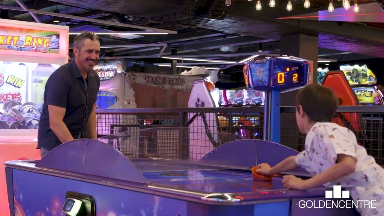 Christmas Shopping Made Easy at Dunedin's Golden Centre Mall - 2023