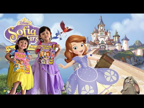 Disney sticker play book enchanting activities