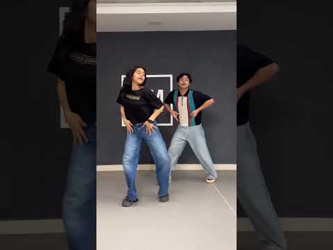 Nashe Si Chad Gayi - Dance Cover |  @GMDanceCentre  #shorts