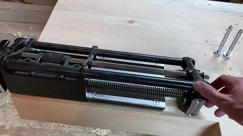 Workbench Build #3 - Veritas Tail Vice Installation