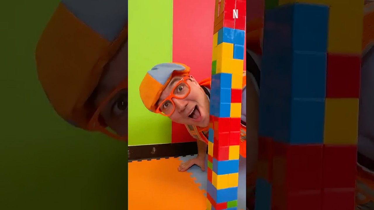 Don't Knock the TOWER OVER BLIPPI🟥🟦🟨! Learn Construction Tips and Safety! 