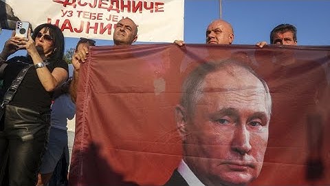 Supporters of Bosnian Serb President Milorad Dodik stage protest with Putin flags