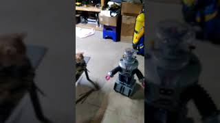 Trendmasters Big B9 Lost in Space Robot operation problems Part 3