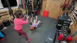 Partner Drop & Catch Lying MB Crunch Throw