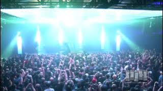 Korn featuring Skrillex: Live At The Hollywood Palladium - 'Get Up'