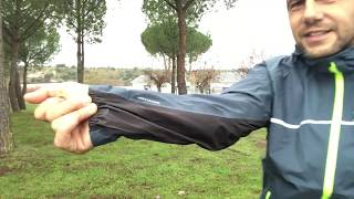 Chaqueta impermeable Kalenji de Trail Running - YouTube