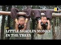 Download Lagu Young Chinese Shaolin monks display amazing feats of flexibility