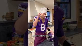 Do you know why teams are willing to pay Kirk Cousins $180 million?#shorts #KirkCousins #nfl