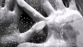 The Secret Sisters - Let There Be Lonely (live studio take)
Such a haunting, beautiful, sad song. I do not hold the copyrights to this recording. The Secret Sisters - Let There Be Lonely (live studio take)