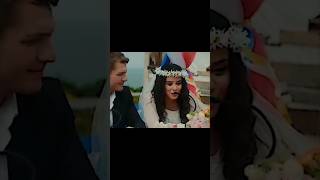 Gülayşenin Abisisin Be Kara...