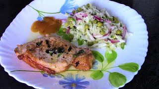 Как приготовить сочные и вкусные стейки из свиной корейки на сковороде. Как приготовить сочные и вкусные стейки из свиной корейки на сковороде.