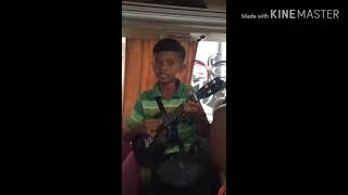 Pengamen cilik ini nyanyiin lagu yg lirik nya kocak abizzzzz