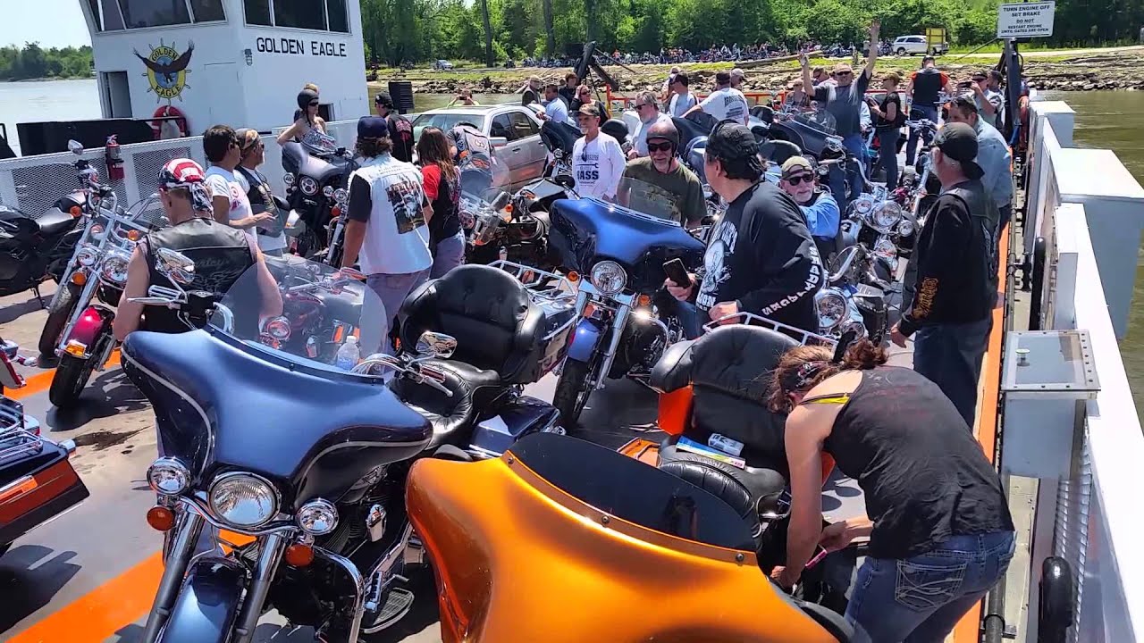 Golden Eagle Ferry for the Missouri Mules ride.