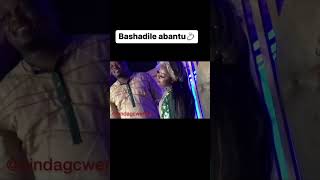 Bashadile abantu